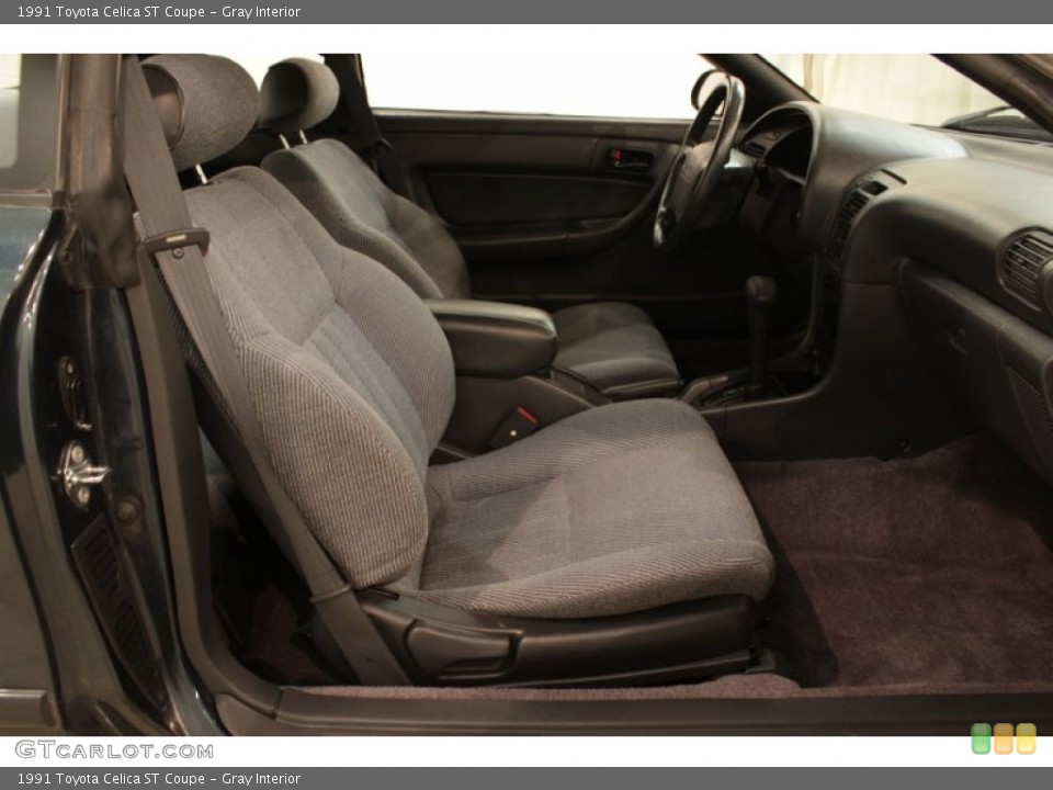 Gray Interior Photo for the 1991 Toyota Celica ST Coupe #73234863