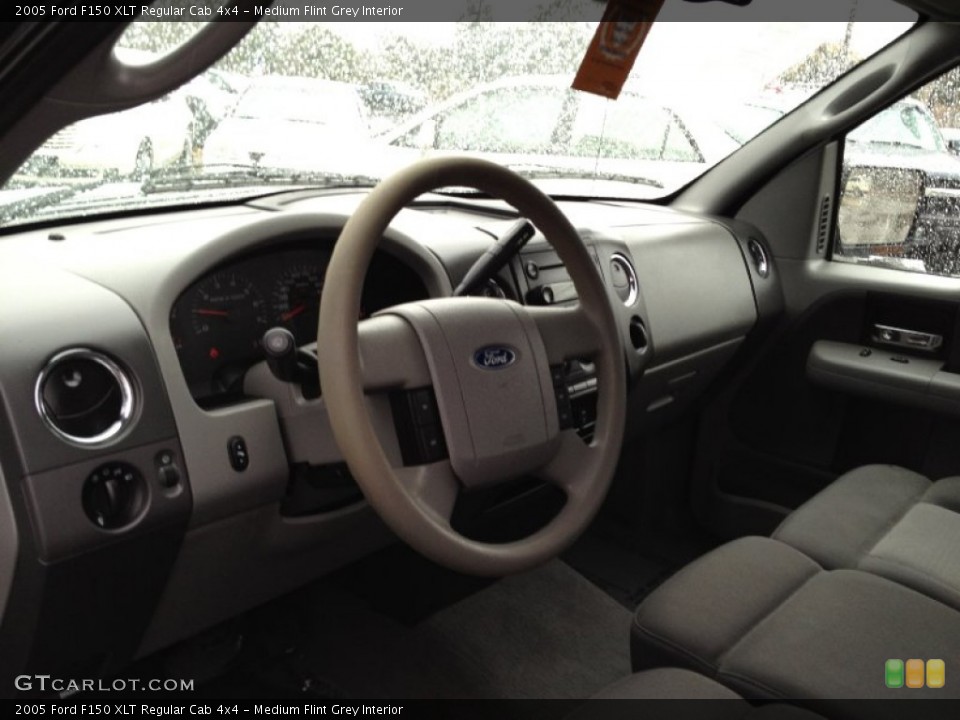 Medium Flint Grey Interior Dashboard for the 2005 Ford F150 XLT Regular Cab 4x4 #73241836