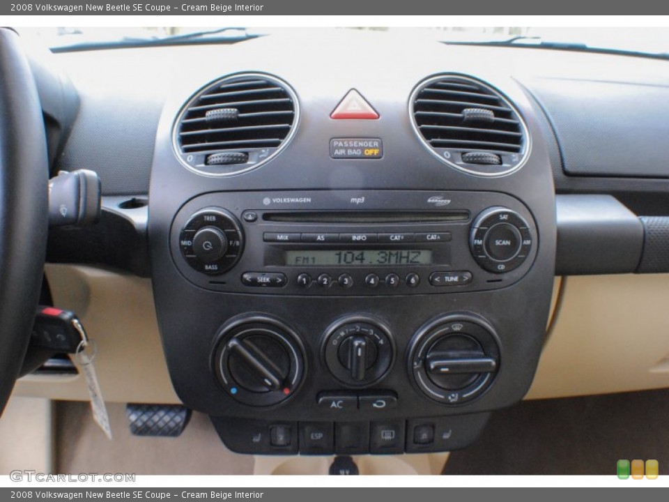 Cream Beige Interior Controls for the 2008 Volkswagen New Beetle SE Coupe #73243494