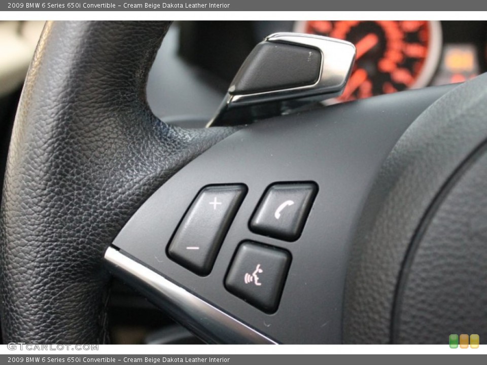 Cream Beige Dakota Leather Interior Controls for the 2009 BMW 6 Series 650i Convertible #73261188