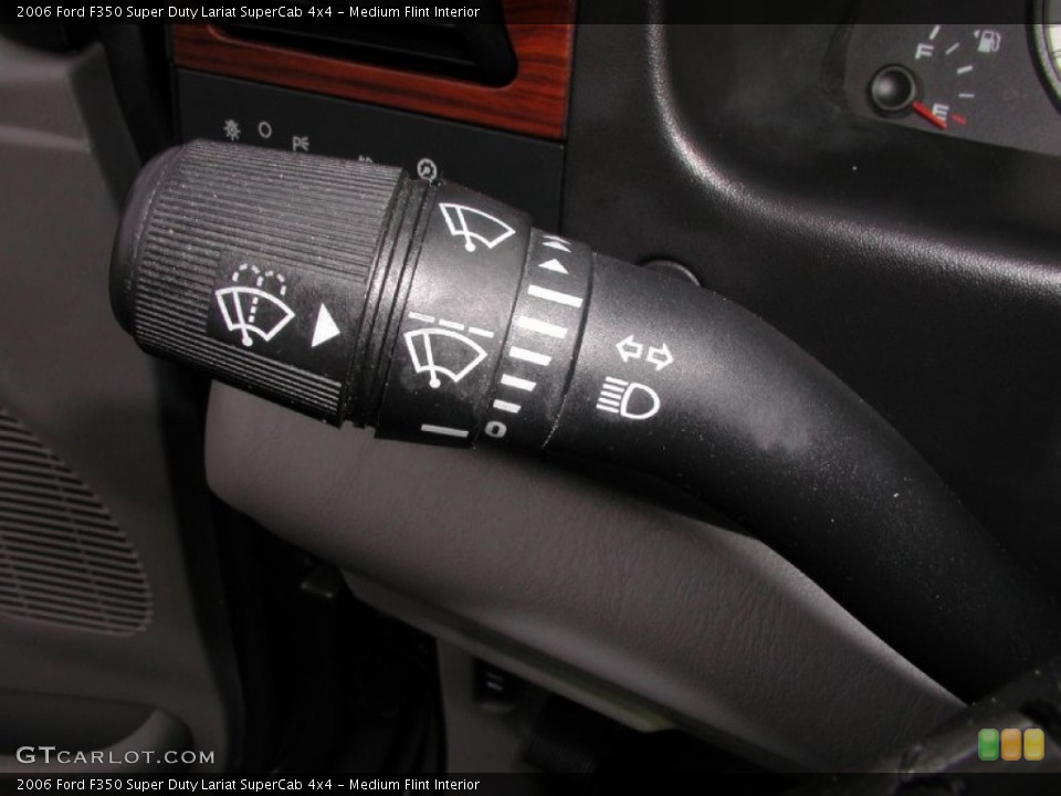 Medium Flint Interior Controls for the 2006 Ford F350 Super Duty Lariat SuperCab 4x4 #73269408