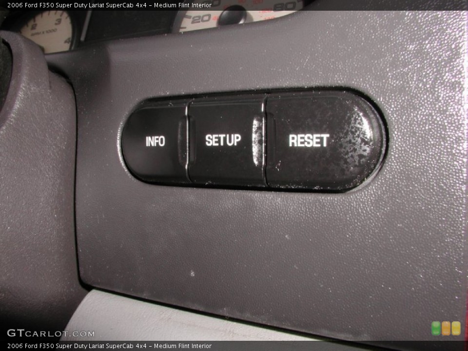Medium Flint Interior Controls for the 2006 Ford F350 Super Duty Lariat SuperCab 4x4 #73269450