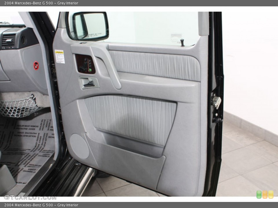 Grey Interior Door Panel for the 2004 Mercedes-Benz G 500 #73281502