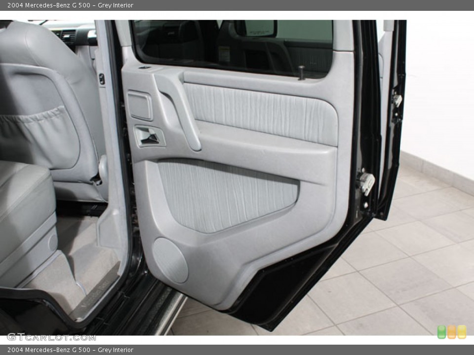 Grey Interior Door Panel for the 2004 Mercedes-Benz G 500 #73281516