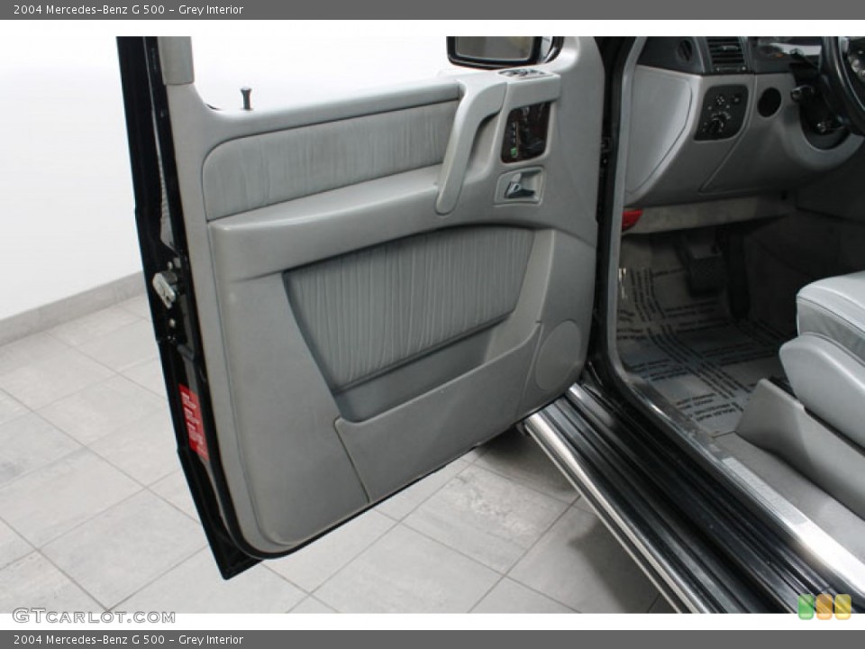 Grey 2004 Mercedes-Benz G Interiors