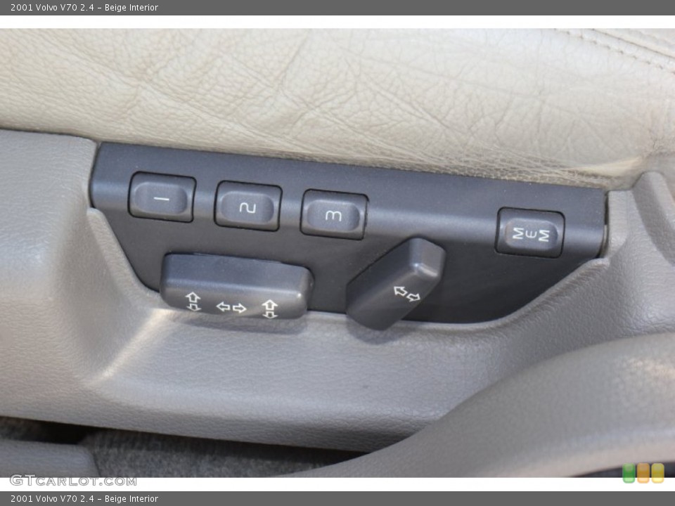 Beige Interior Controls for the 2001 Volvo V70 2.4 #73287071