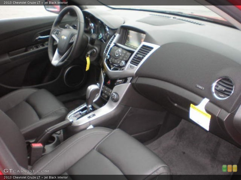 Jet Black Interior Dashboard for the 2013 Chevrolet Cruze LT #73297890