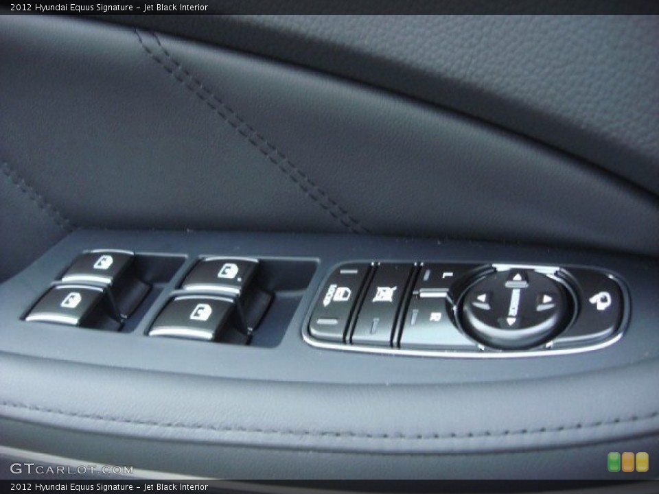 Jet Black Interior Controls for the 2012 Hyundai Equus Signature #73303596