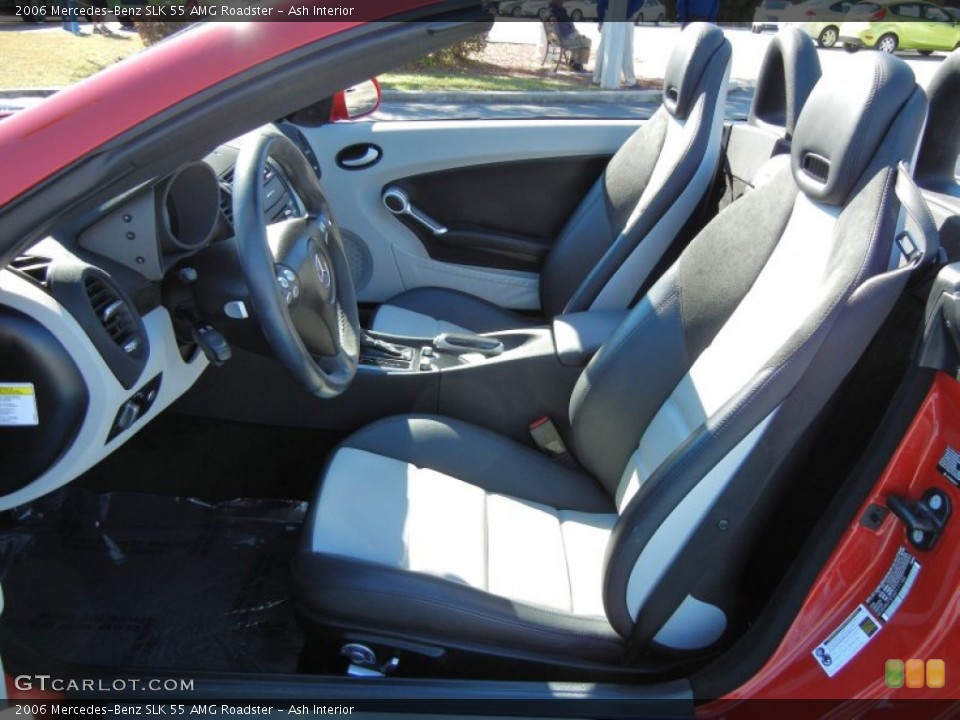 Ash Interior Photo for the 2006 Mercedes-Benz SLK 55 AMG Roadster #73304925