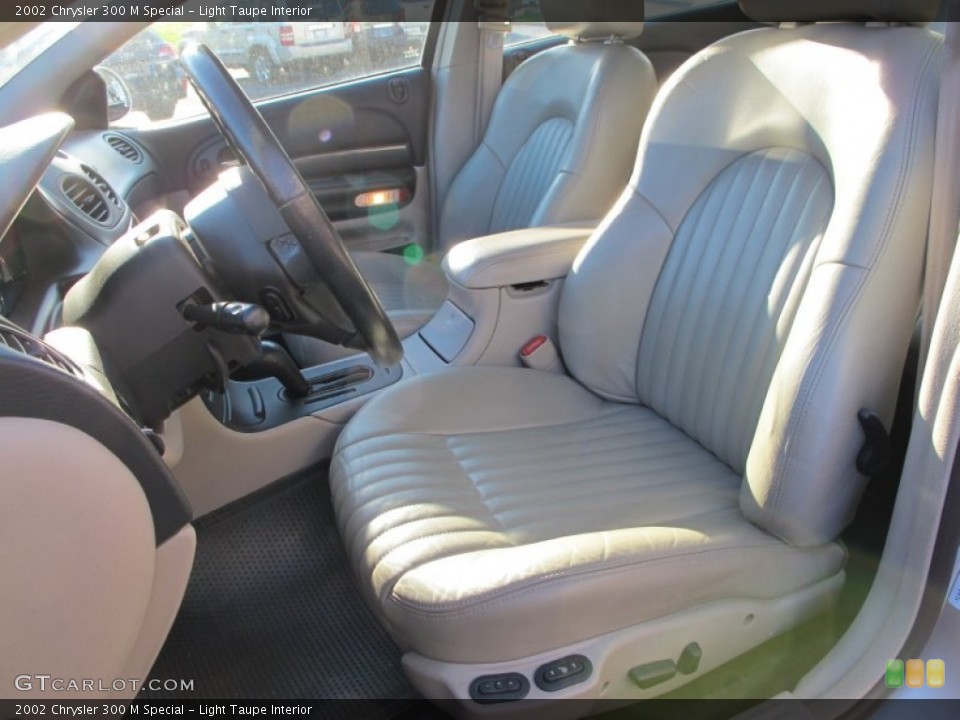 Light Taupe Interior Photo for the 2002 Chrysler 300 M Special #73305080