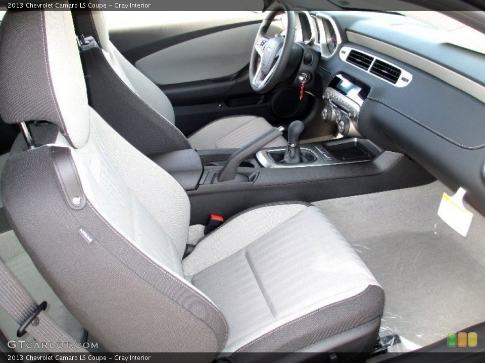 Gray Interior Photo for the 2013 Chevrolet Camaro LS Coupe #73332334