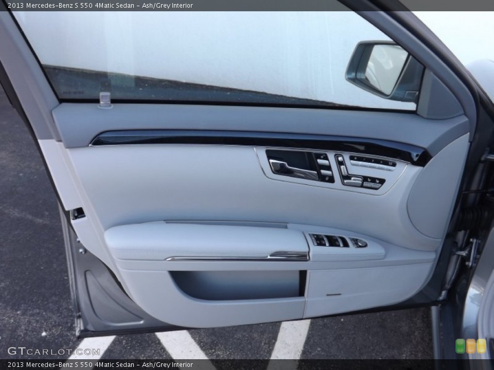 Ash/Grey Interior Door Panel for the 2013 Mercedes-Benz S 550 4Matic Sedan #73362280