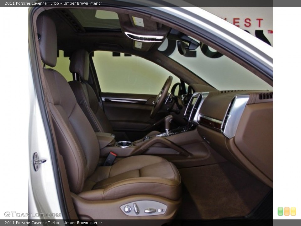 Umber Brown Interior Photo for the 2011 Porsche Cayenne Turbo #73362903