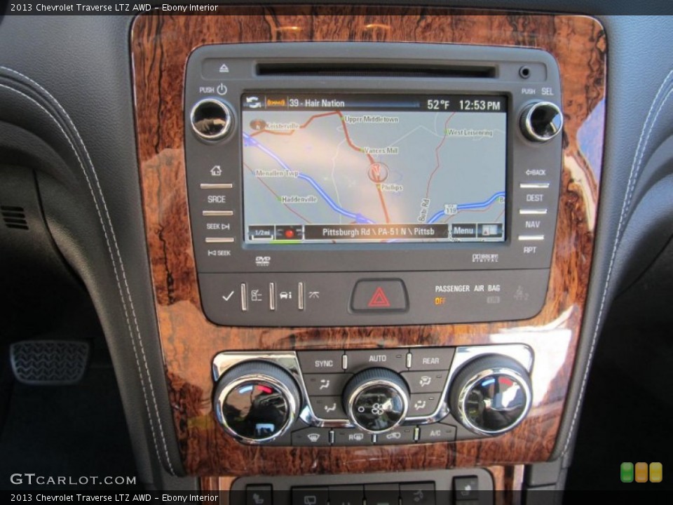 Ebony Interior Navigation for the 2013 Chevrolet Traverse LTZ AWD #73365065