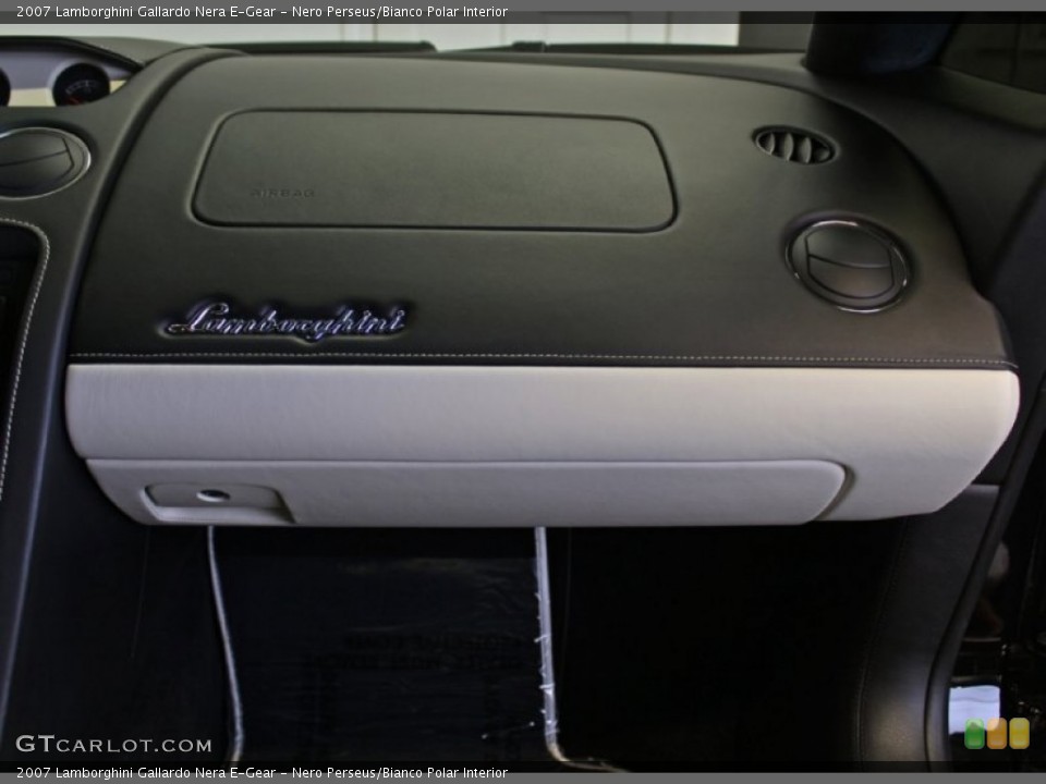Nero Perseus/Bianco Polar Interior Dashboard for the 2007 Lamborghini Gallardo Nera E-Gear #73368276