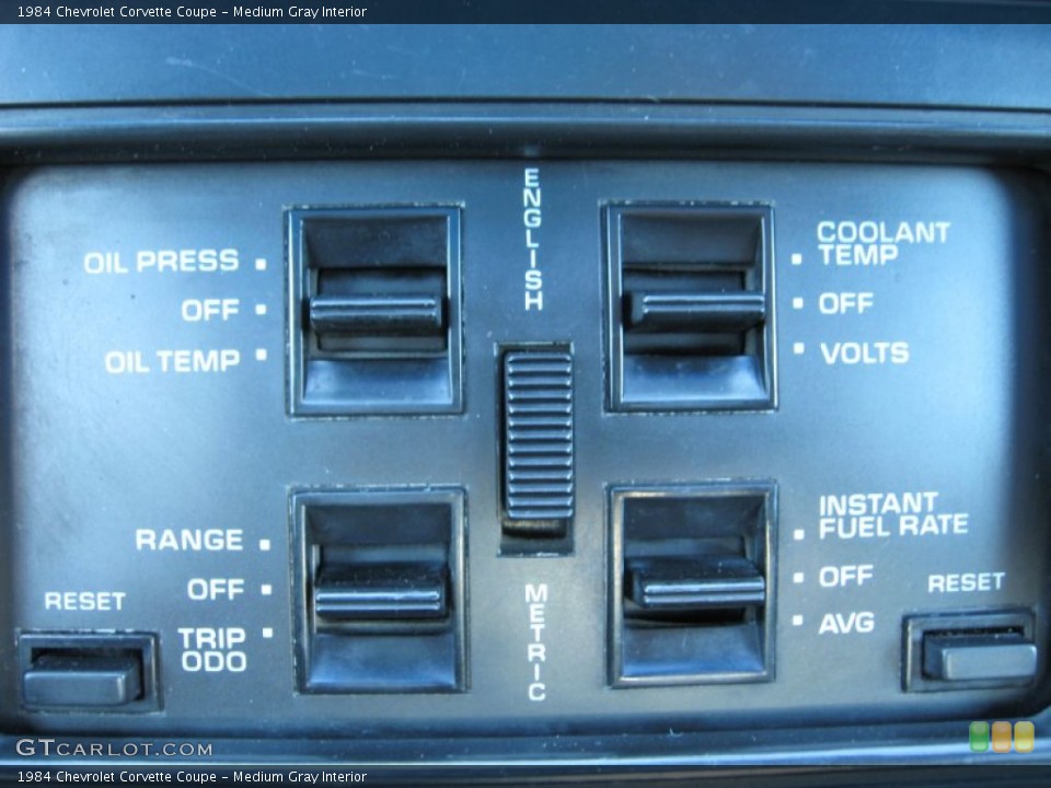 Medium Gray Interior Controls for the 1984 Chevrolet Corvette Coupe #73370784