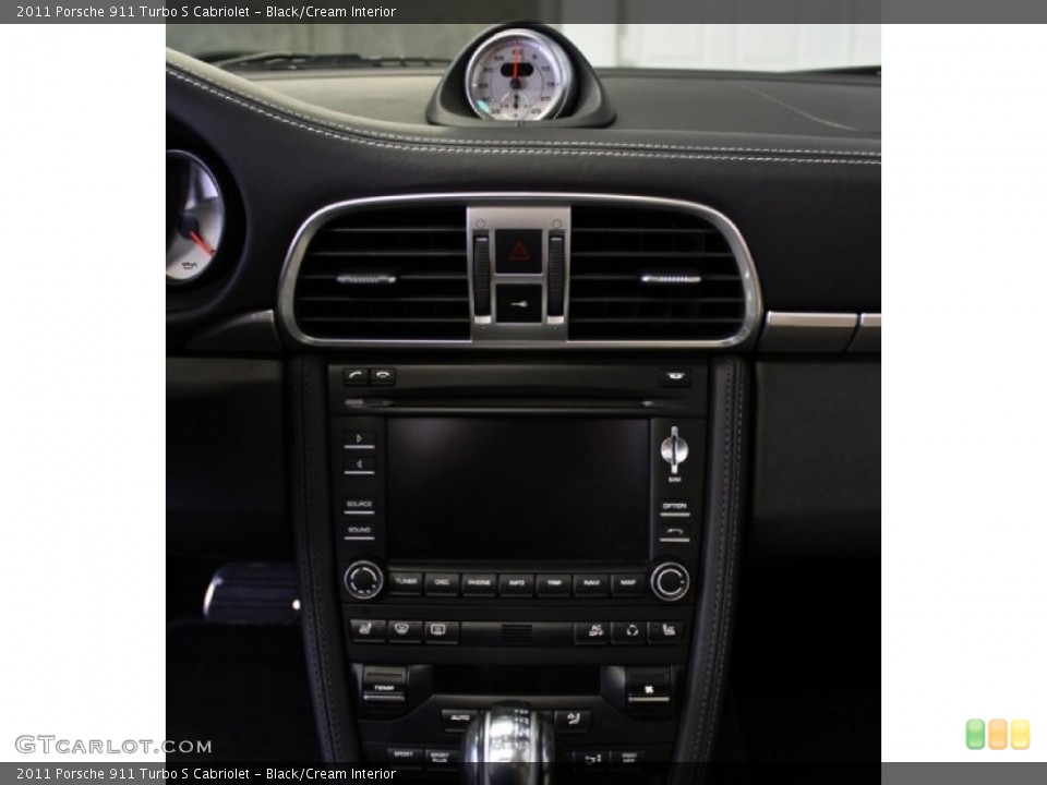 Black/Cream Interior Controls for the 2011 Porsche 911 Turbo S Cabriolet #73371833