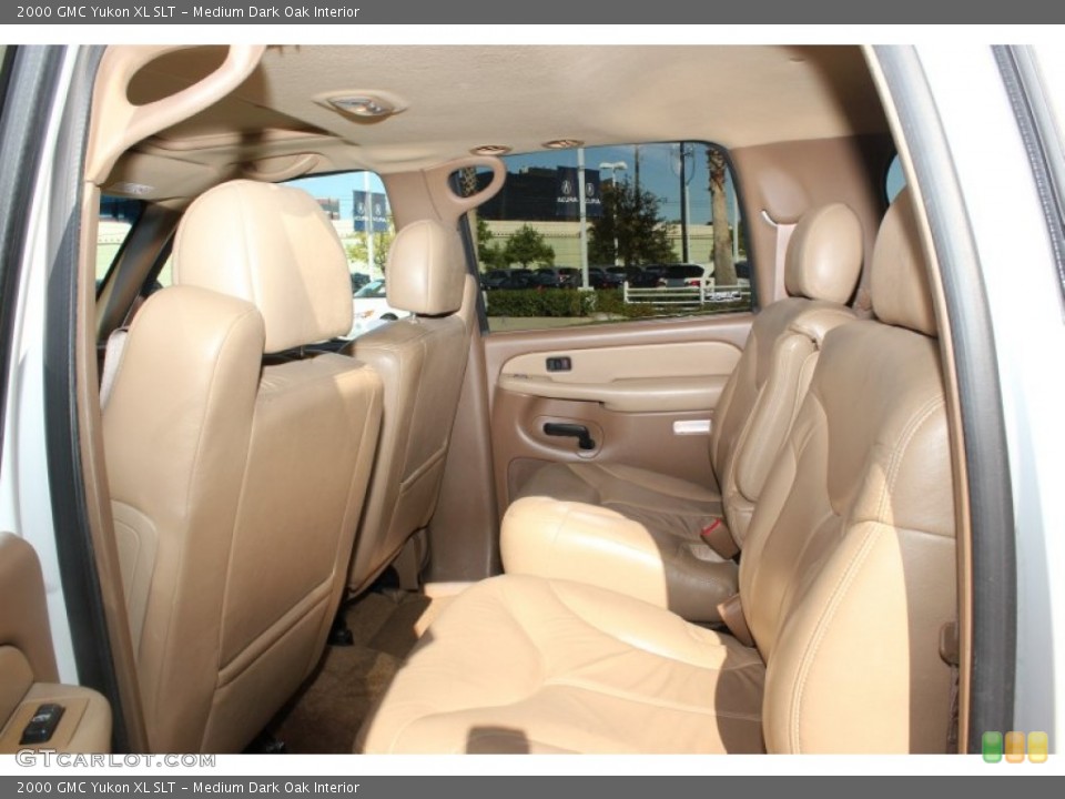 Medium Dark Oak Interior Rear Seat for the 2000 GMC Yukon XL SLT #73374965