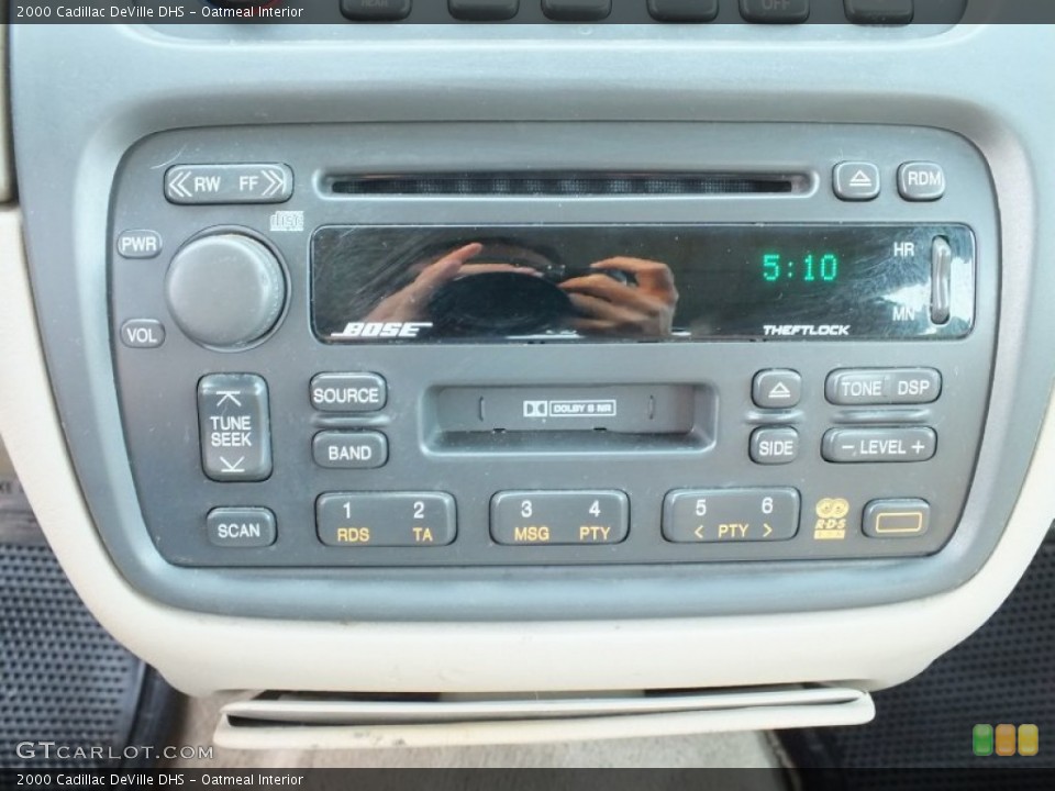 Oatmeal Interior Audio System for the 2000 Cadillac DeVille DHS #73391517