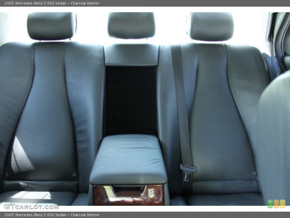 Charcoal Interior Photo for the 2005 Mercedes-Benz S 600 Sedan #73402983