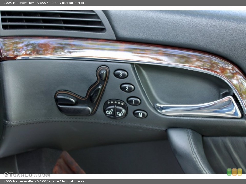 Charcoal Interior Controls for the 2005 Mercedes-Benz S 600 Sedan #73403141