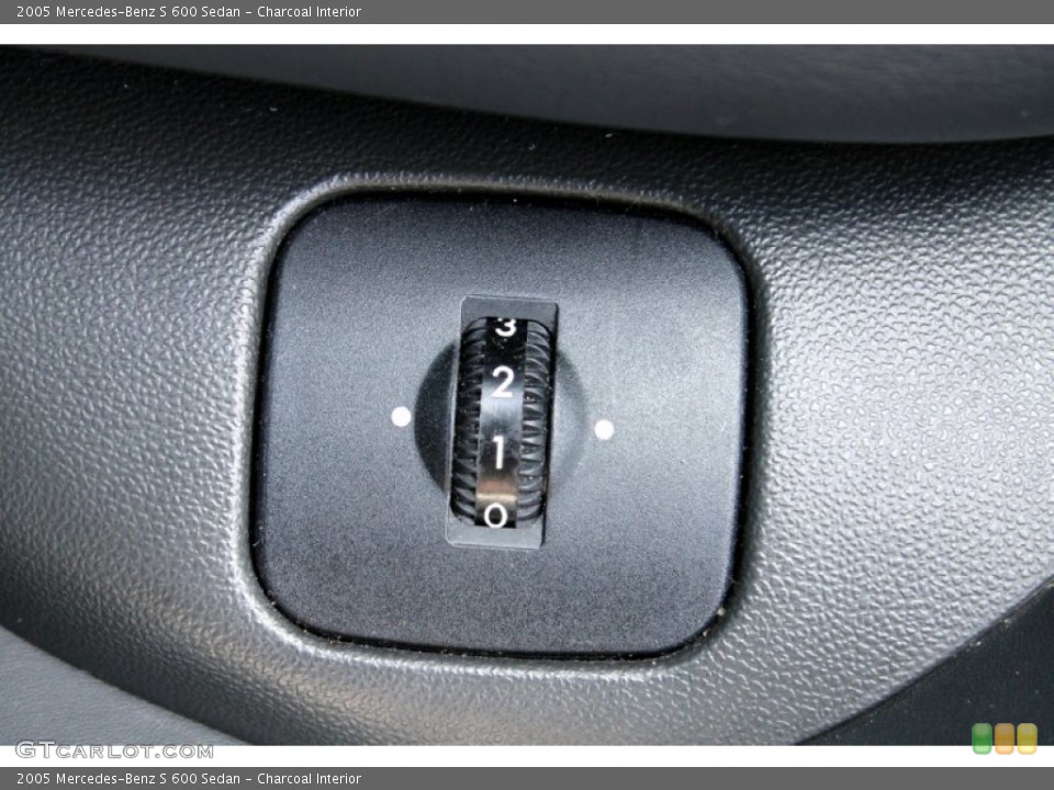 Charcoal Interior Controls for the 2005 Mercedes-Benz S 600 Sedan #73403198