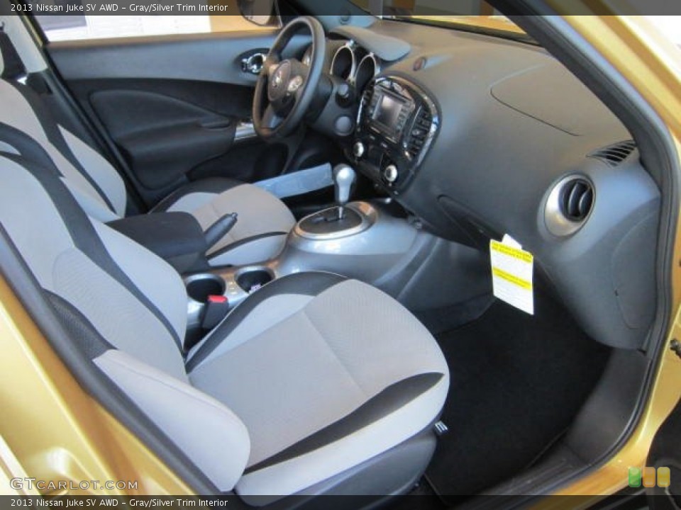 Gray/Silver Trim Interior Photo for the 2013 Nissan Juke SV AWD #73411675