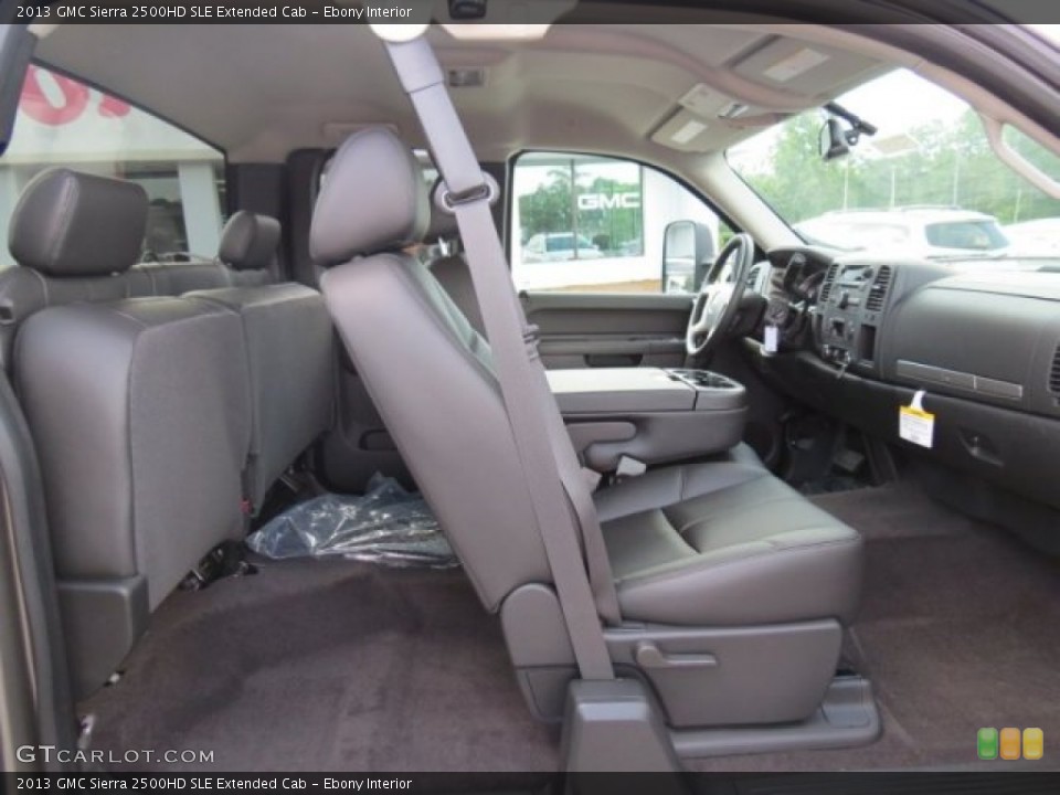 Ebony Interior Photo for the 2013 GMC Sierra 2500HD SLE Extended Cab #73413245