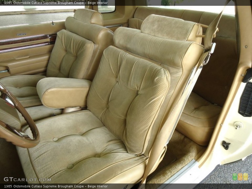 Beige 1985 Oldsmobile Cutlass Supreme Interiors