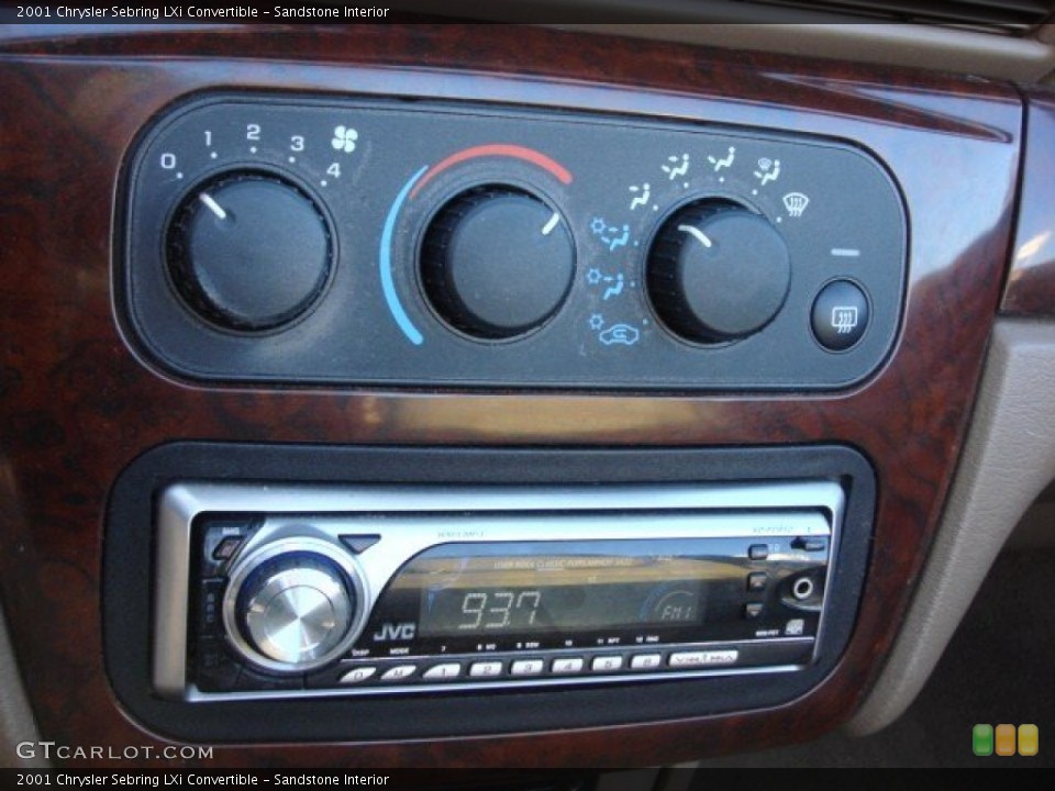 Sandstone Interior Controls for the 2001 Chrysler Sebring LXi Convertible #73419091