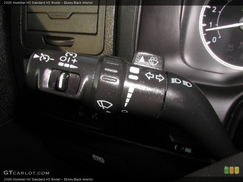 Ebony Black Interior Controls for the 2006 Hummer H3  #73425560