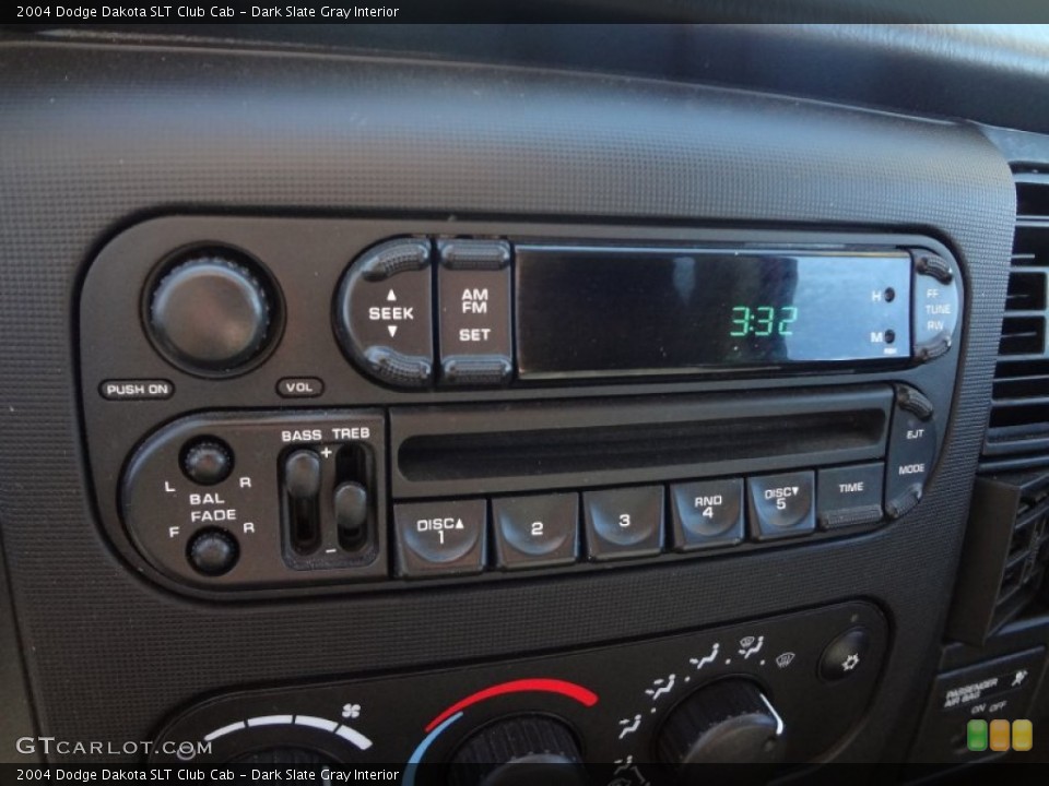 Dark Slate Gray Interior Controls for the 2004 Dodge Dakota SLT Club Cab #73430411