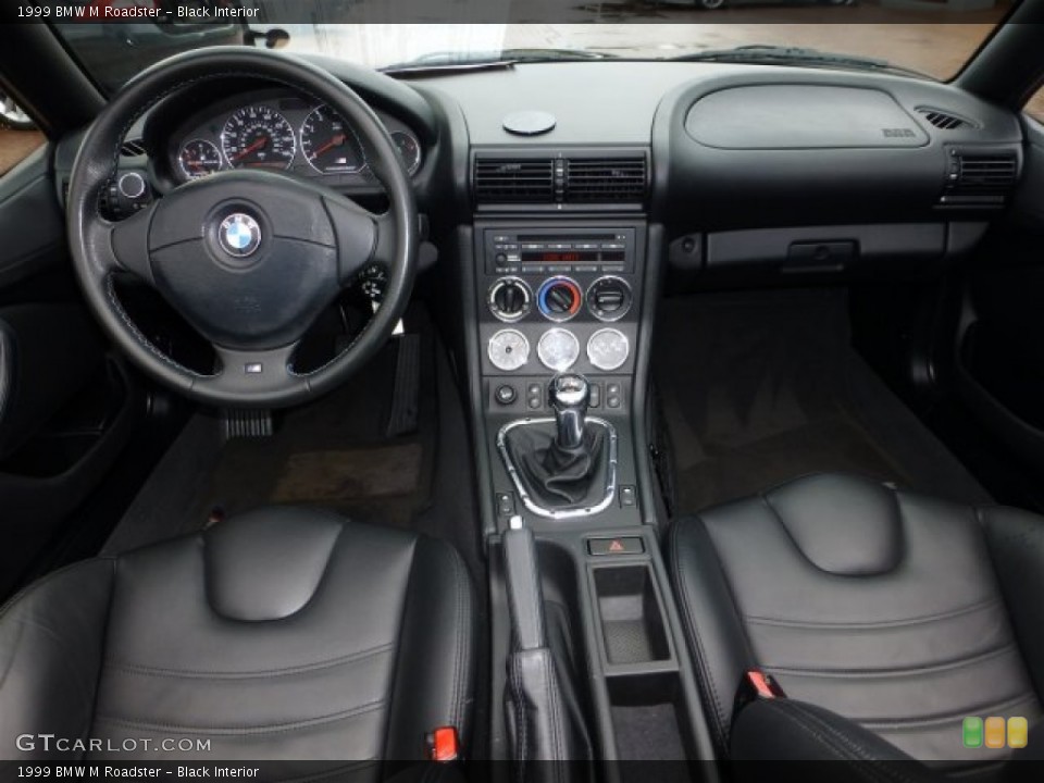 Black Interior Dashboard for the 1999 BMW M Roadster #73437973