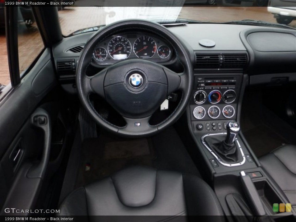 Black Interior Dashboard for the 1999 BMW M Roadster #73437985
