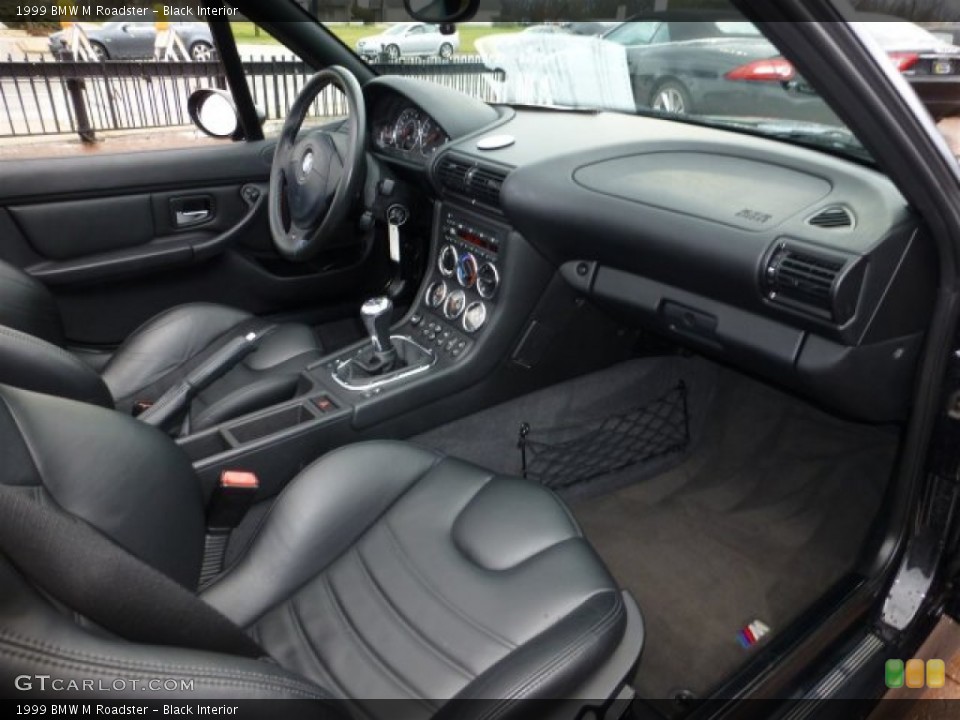 Black Interior Photo for the 1999 BMW M Roadster #73438069