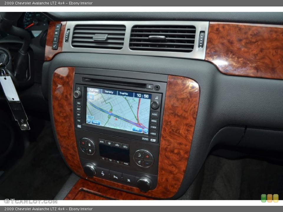 Ebony Interior Navigation for the 2009 Chevrolet Avalanche LTZ 4x4 #73439422