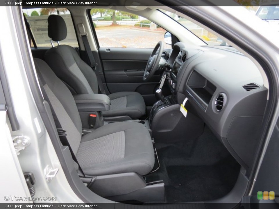 Dark Slate Gray Interior Photo for the 2013 Jeep Compass Latitude #73444155