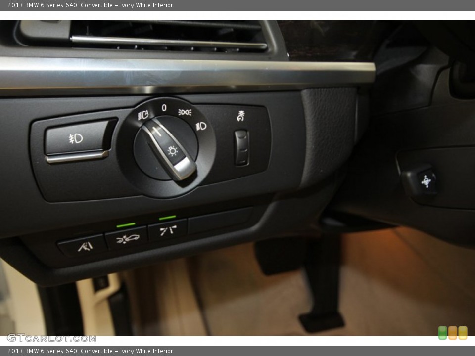 Ivory White Interior Controls for the 2013 BMW 6 Series 640i Convertible #73451546