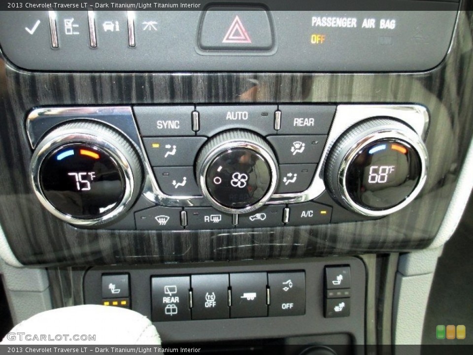 Dark Titanium/Light Titanium Interior Controls for the 2013 Chevrolet Traverse LT #73482314