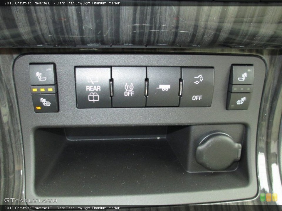 Dark Titanium/Light Titanium Interior Controls for the 2013 Chevrolet Traverse LT #73482323