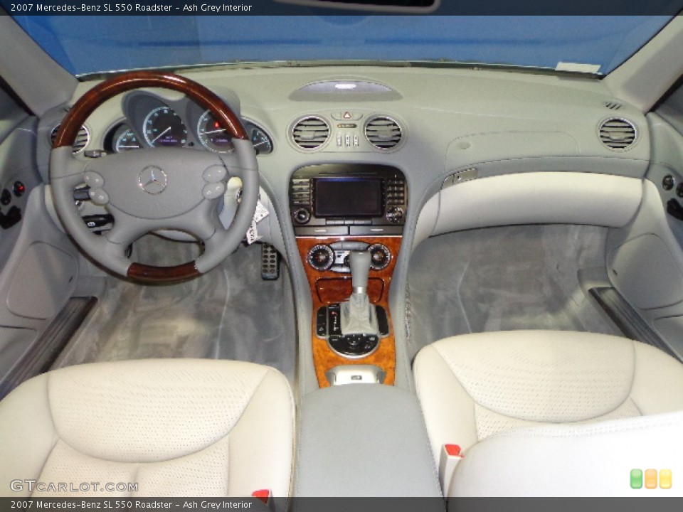 Ash Grey Interior Dashboard for the 2007 Mercedes-Benz SL 550 Roadster #73515195