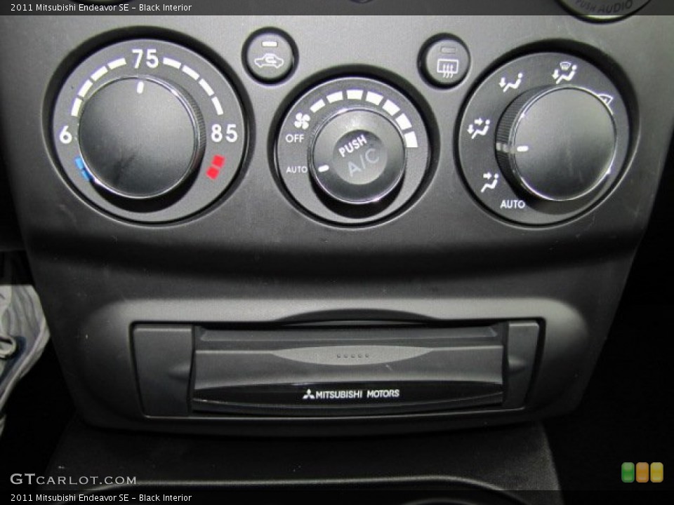 Black Interior Controls for the 2011 Mitsubishi Endeavor SE #73540874