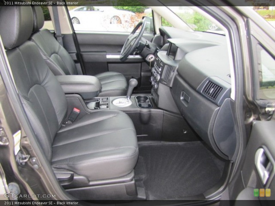 Black Interior Photo for the 2011 Mitsubishi Endeavor SE #73540934