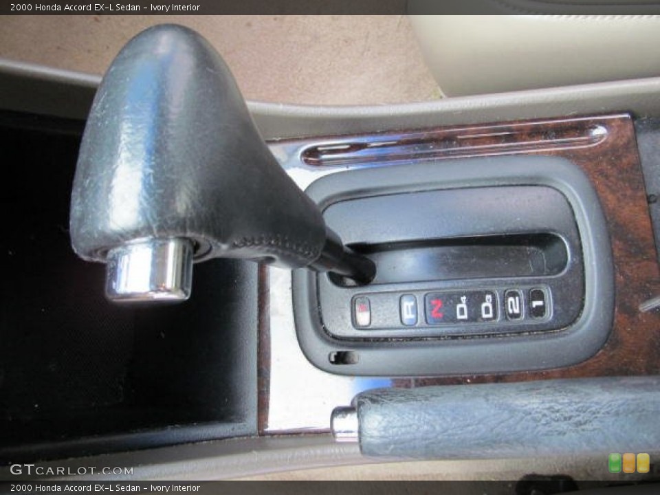 Ivory Interior Transmission for the 2000 Honda Accord EX-L Sedan #73548824