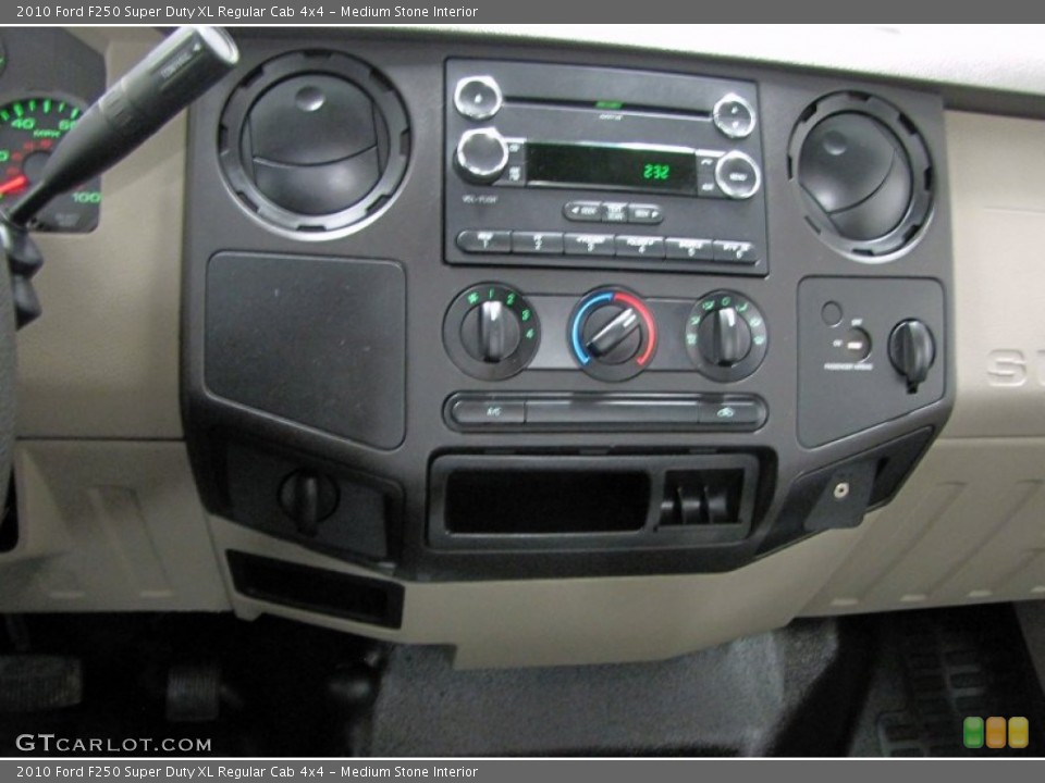 Medium Stone Interior Controls for the 2010 Ford F250 Super Duty XL Regular Cab 4x4 #73548862