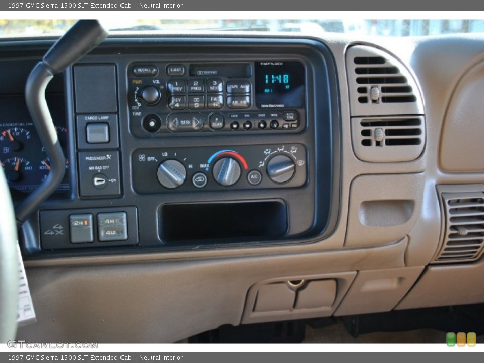 Neutral Interior Controls for the 1997 GMC Sierra 1500 SLT Extended Cab #73552369