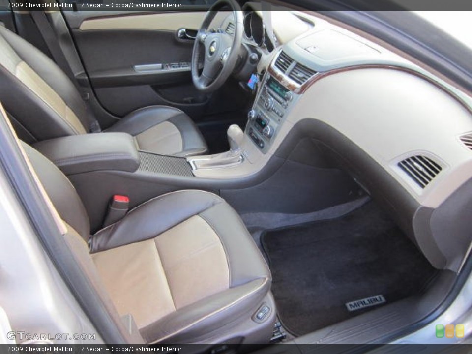 Cocoa/Cashmere Interior Photo for the 2009 Chevrolet Malibu LTZ Sedan #73556804