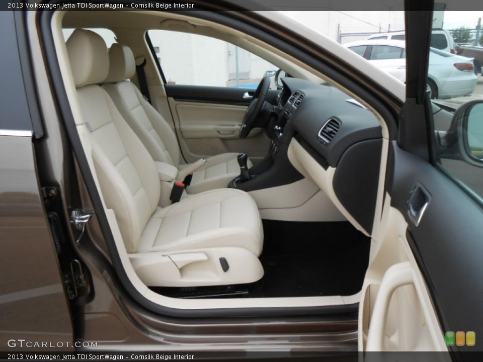Cornsilk Beige Interior Photo for the 2013 Volkswagen Jetta TDI SportWagen #73558949