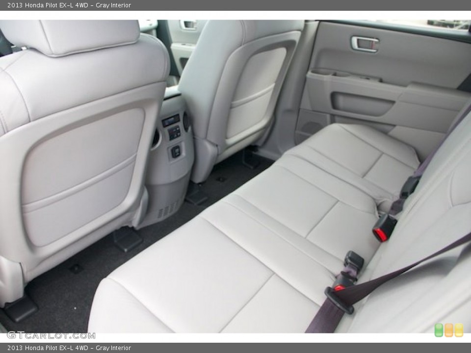 Gray Interior Rear Seat for the 2013 Honda Pilot EX-L 4WD #73562936