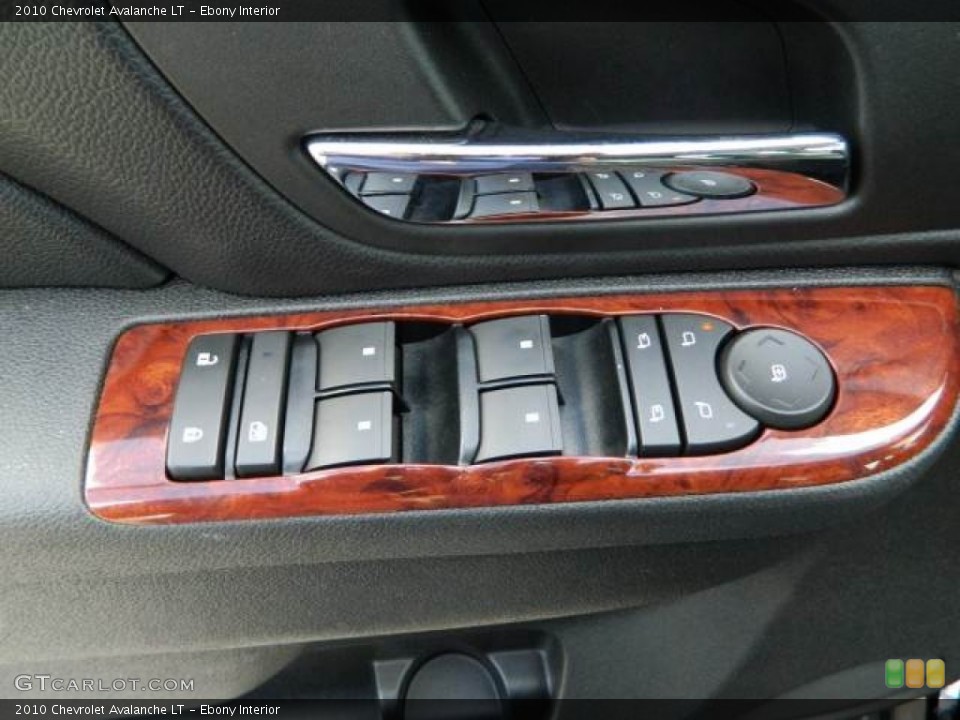 Ebony Interior Controls for the 2010 Chevrolet Avalanche LT #73572587